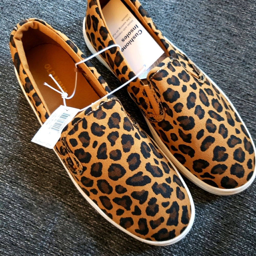 Old Navy Canvas Slip Ons NWT